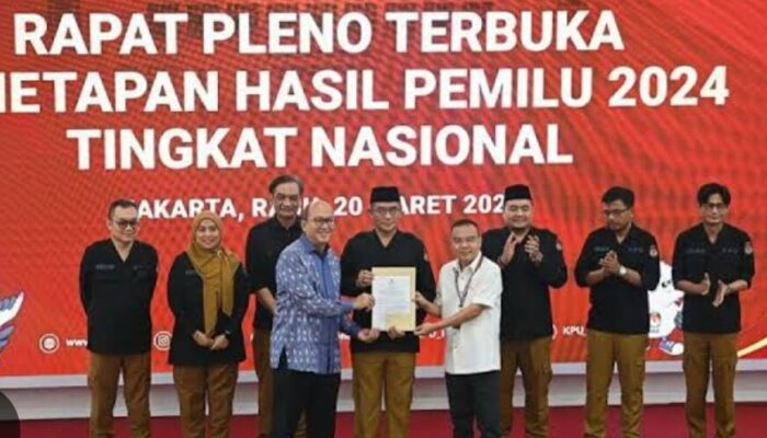 Rapat Pleno Penetapan Presiden Tidak Dihadiri Ganjar- Mahfud