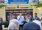 Demo Minta Kepolisian Tuntaskan Hoax Pencurian di Klinik Athena