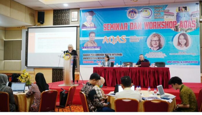 Raih Sertifikasi AQAS, Langkah UNP Menuju WCU