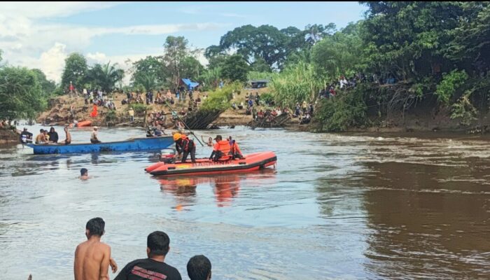 Dua Petani di Lunang Hanyut Terbawa Arus Sungai