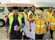 Jemaah Haji Kloter 1 Embarkasi Padang Sukses Terbang