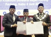 Dr. Ir. Krismadinata, S.T, M.T Resmi Dilantik sebagai Rektor UNP