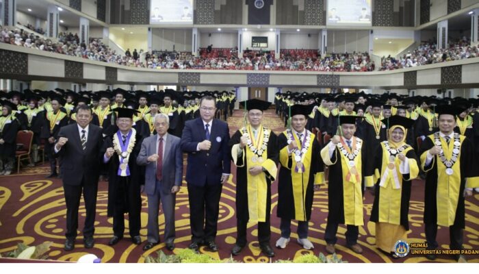 Wisuda ke-135 UNP, Lulusan Responsif Terhadap Perubahan