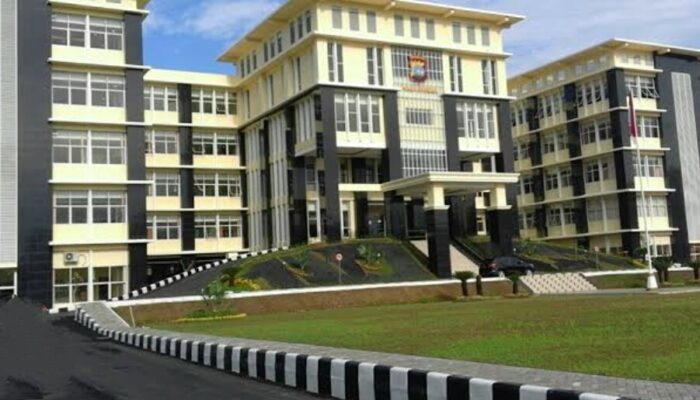 LBH Padang dan KontraS Laporkan Polda Sumbar ke Divpropam Polri