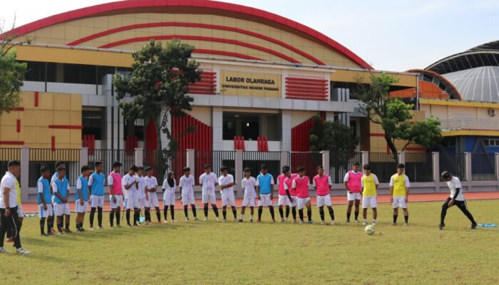 Kerjasama FIK UNP dan PSSI Lahirkan 25 Pelatih Sepak Bola Lisensi D