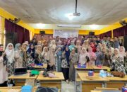 FBS UNP Laksanakan PKM di SMA 1 Harau Diikuti 73 Guru