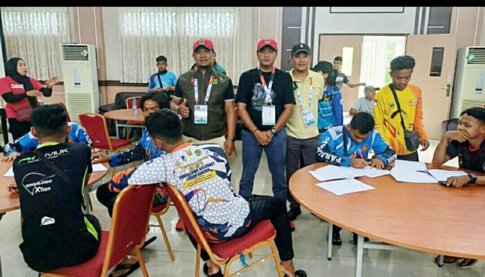 Paralayang Sumbar Besok Unjuk Keterampilan di PON Aceh-Sumut