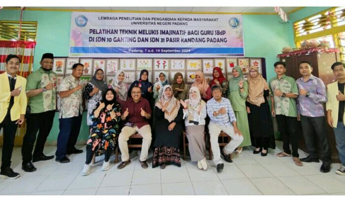 Dosen Departemen Seni Rupa FBS UNP beri Pelatihan Melukis Imajinatif di Sekolah Dasar