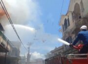 Kebakaran Hanguskan Ruko di Kelurahan Kampung Jao Padang