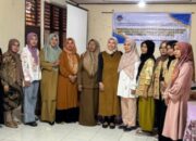Tim Pengabdian LPPM UNP beri Pelatihan Ibu-Ibu PKK di Nagari Tanjung Bingkung