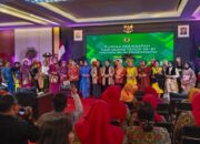 Motif Batik Jeruji Jadi icon Filosofi keren dalam Peragaan Busana di HUT PIPAS Ke-21