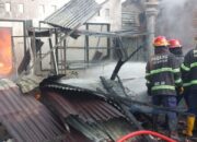 Gudang Kayu Manis Terbakar Kerugian Capai Rp 1 Miliar