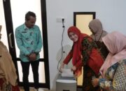 Diskominfo Padang Musnahkan 1.010 Arsip Inaktif