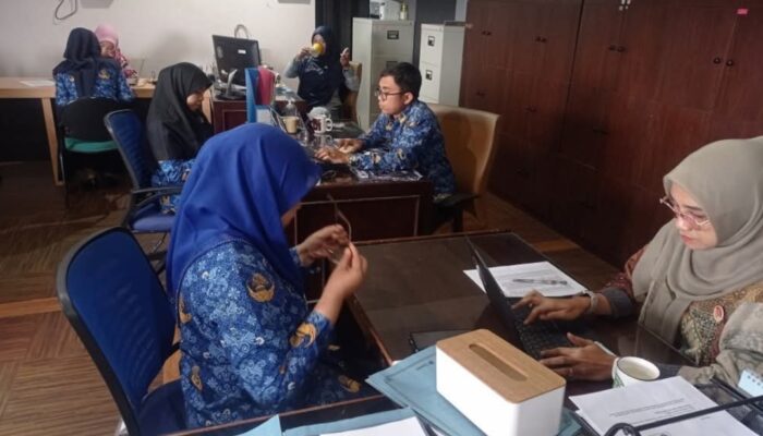 Sekolah di Kota Padang Gunakan Srikandi dan TTE