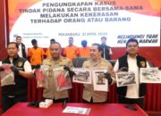 Empat Debt collector Bikin Ribut Di Polsek Bukit Raya Diamankan Polisi