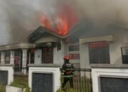 Langgar Aturan Jam Jualan, PKL di Depan LPC Ditertibkan