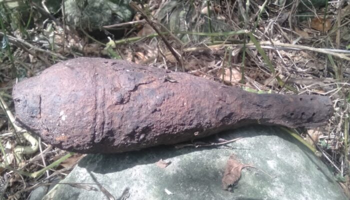 Warga Sungai Bangek Padang Temukan Mortir di Ladang