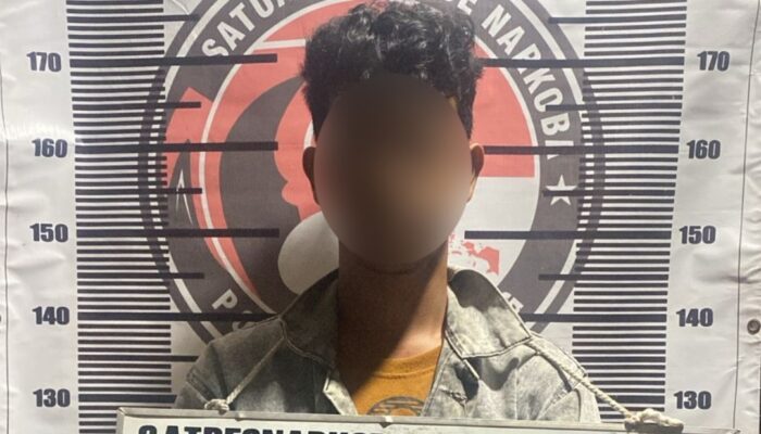 Polresta Padang Bekuk Pengedar Gunakan Anjing Pelacak