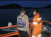 Kapal KM Sueisan Indo Bocor di Perairan Pulau Sinyamuk