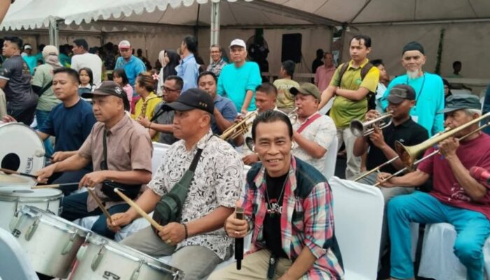 Ody Malik Semarakan Selaju Sampan di HUT ke-356 Kota Padang