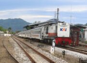 Long Weekend HUT Ke-80 RI, KAI Sumbar Sediakan 28.228 Tempat Duduk