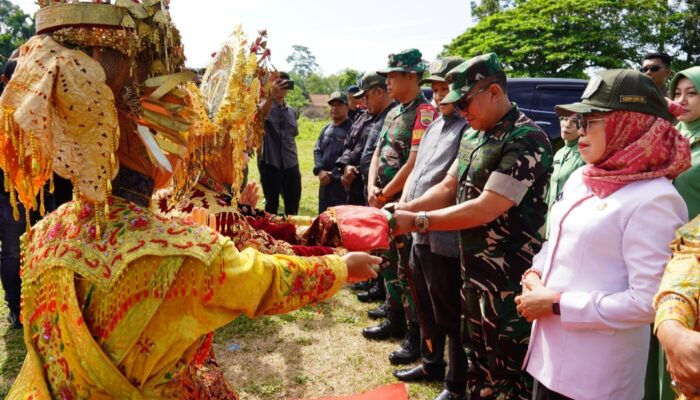 TMMD di Dharmasraya Ditutup, Jalan 3,5 Km Jadi Akses Baru Warga
