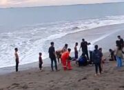 Tiga Orang Terseret Ombak di Pantai Padang, Berhasil Diselamatkan