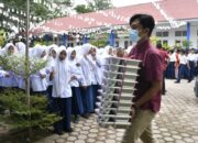 Siswa SMPN 40 Padang Senang Adanya Program MBG