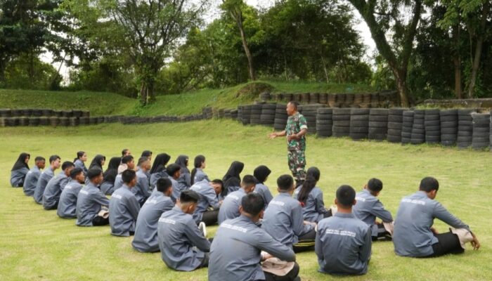 Korem 032/Wbr Gelar Pelatihan Mahasiswa Bela Negara