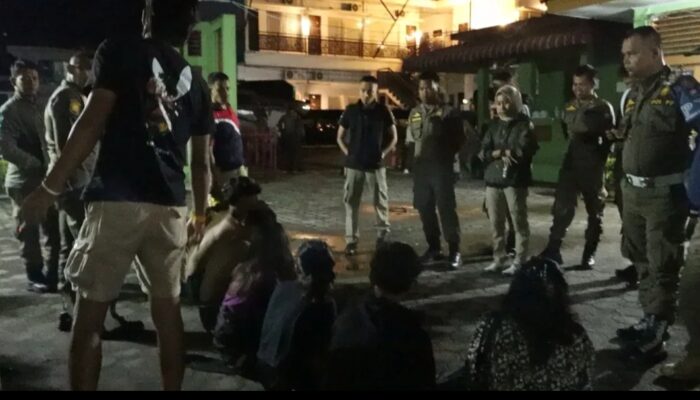 Resahkan Warga 7 Anak Diamankan Satpol-PP Padang