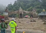 Galodo Menerjang Silaing, Jalur Padang- Padang Panjang Terputus Total