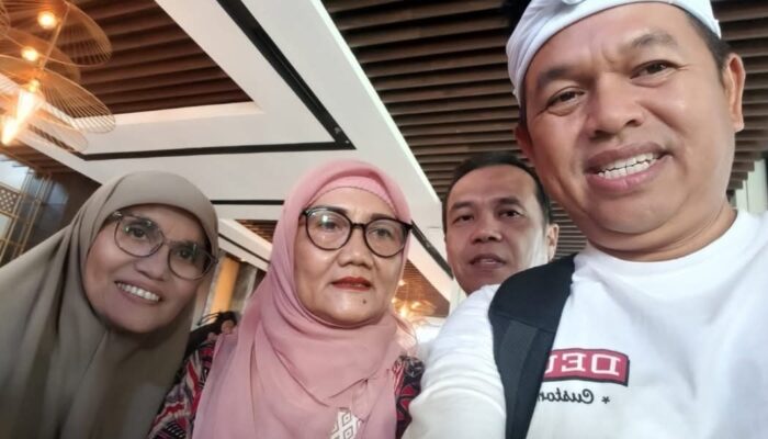 Bantu UMKM, KDM Borong Ribuan Bungkus Rendang Padang