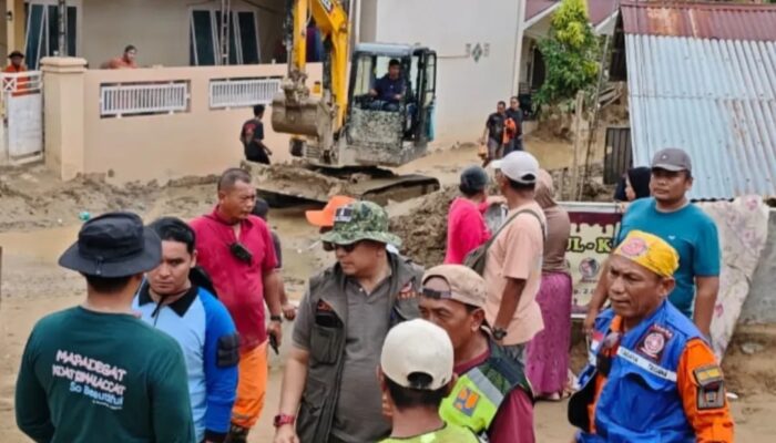 Sekda Padang Tinjau Pemulihan Pascabencana di Nanggalo