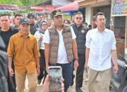 Raffi Ahmad Sumbang Sembako Seharga Rp780 Juta ke Warga Lubuk Alung