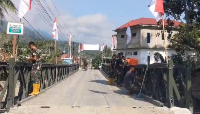 Satgas Kodam XX/TIB Tuntaskan Dua Jembatan Bailey di Kabupaten Solok