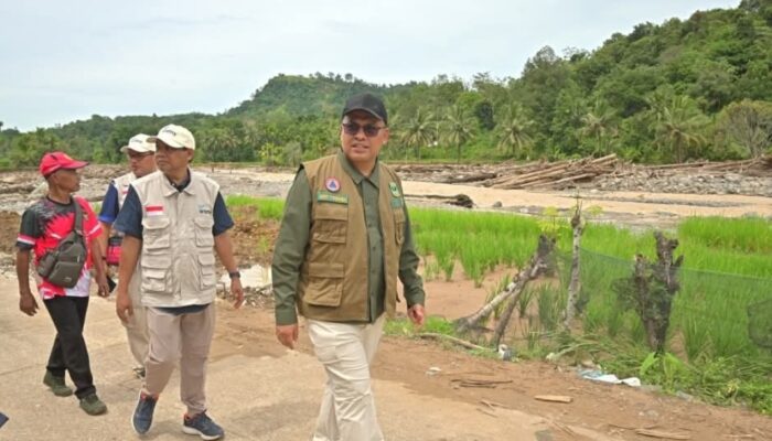 WAMY Salurkan 600 Paket Sembako untuk Korban Banjir Bandang