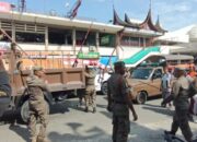 PKL Pasar Raya Padang Manfaatkan Fasum Ditertibkan Satpol PP