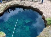 Lobang Sinkhole di Nagari Situjuh Airnya Bukan Untuk Diminum