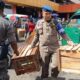 Satpol PP Padang Razia dan Sita Barang Pedagang Kaki Lima
