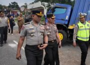 Truk Trailer Diduga Rem Blong di Tanah Datar, Lima Orang Tewas