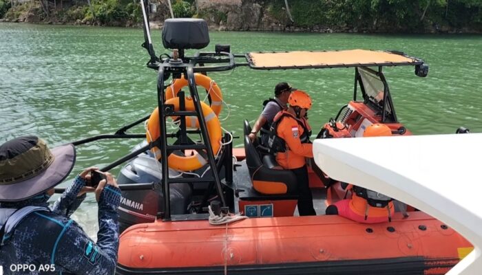Tiga Anak Terseret Ombak di Pantai Ujung Batu Padang, Dua Meninggal Dunia