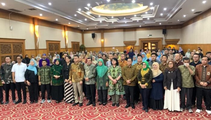 BPOM Gaungkan Kampanye AMR Warrior di Padang