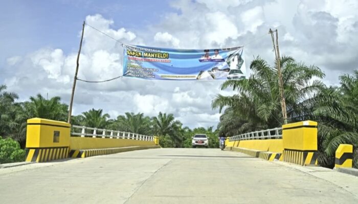 Tiga Jembatan Strategis Penopang Akses ke Teluk Tapang Diresmikan