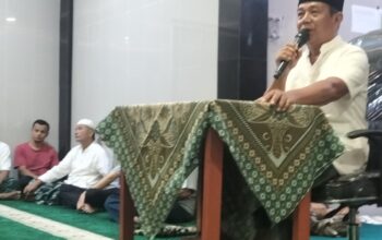 Tarawih Perdana 1447 H, Ratusan Jemaah Padati Masjid Ukhuwah Parupuk Tabing